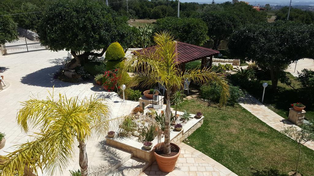 Alla Corte Di Nonna Maria Pozzallo Exterior foto